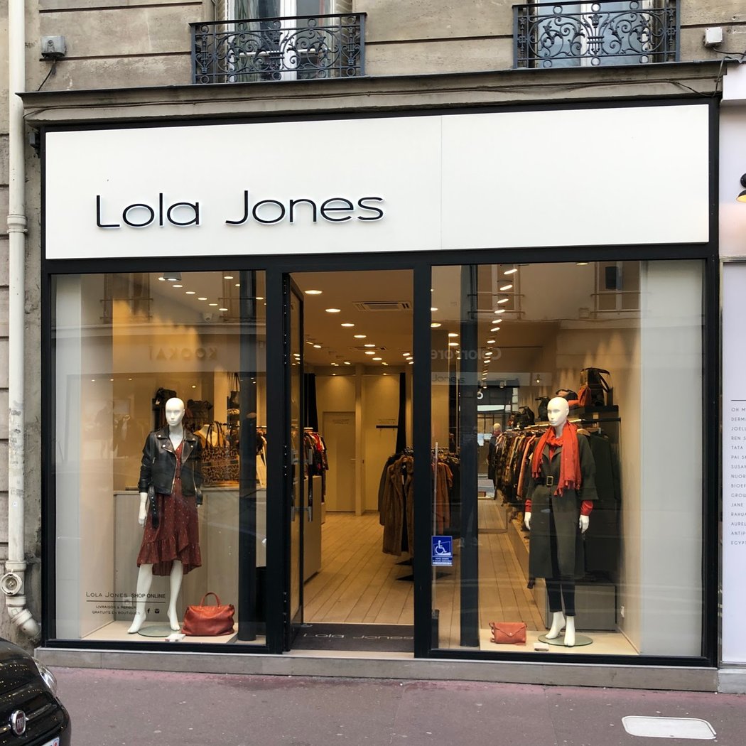 Lola Jones 2